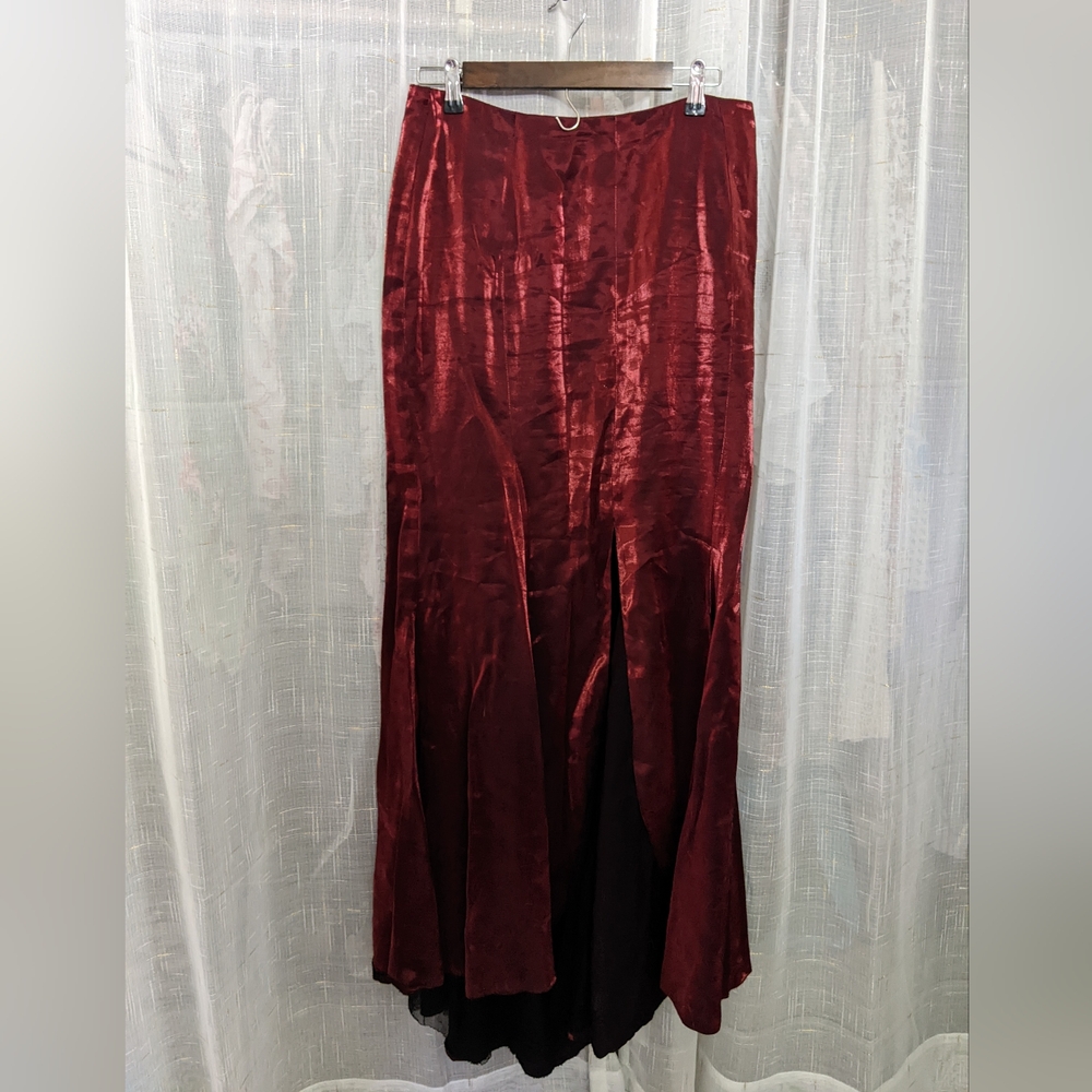 Shimmery metallic red & black long skirt